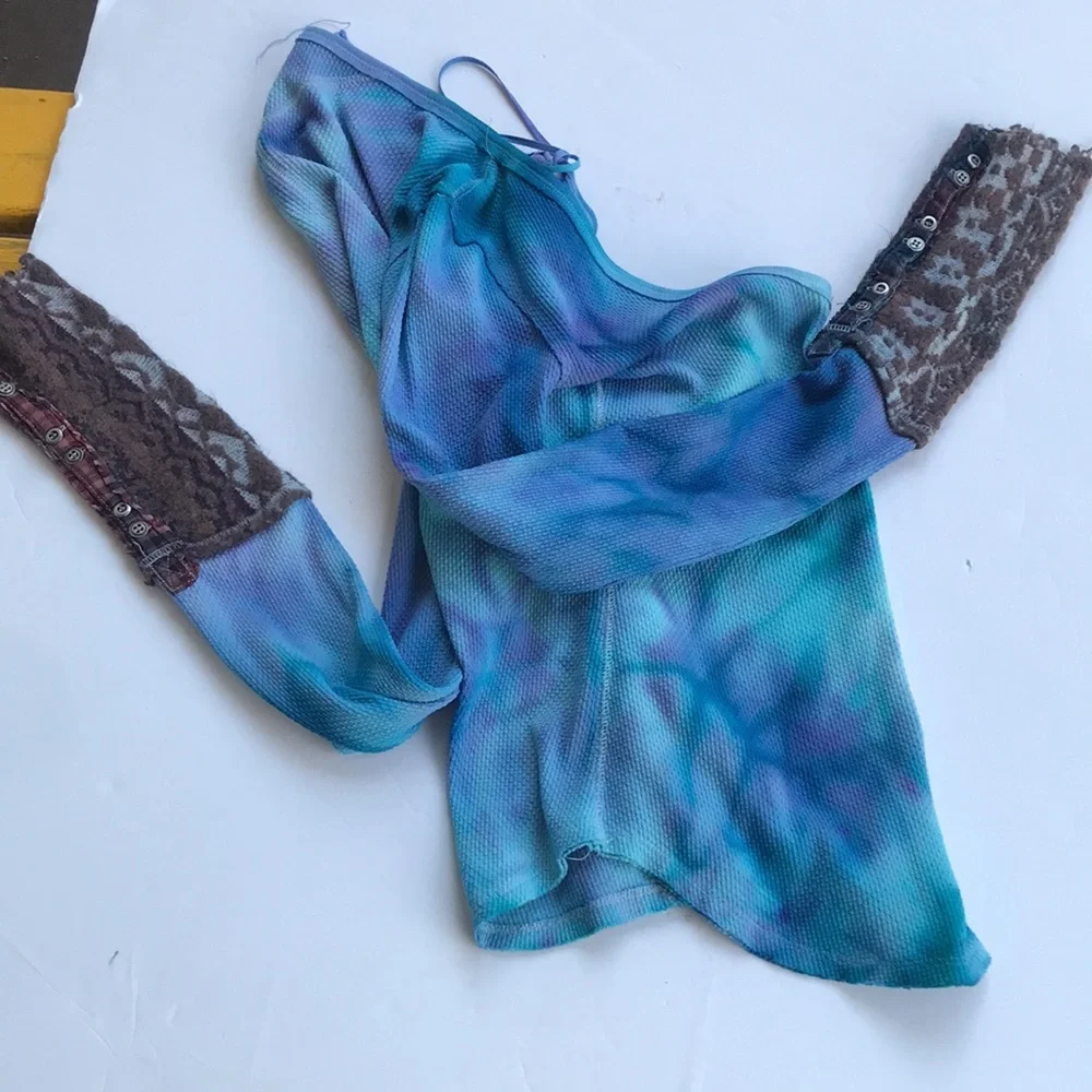 FPxDP Custom Tie Dye Rare Cuff Thermal Top Art School Sweater Colorful Medium M